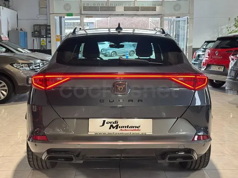 Usado Cupra Formentor 204 CV (150 kW) 2021 Gris / plata SUV
