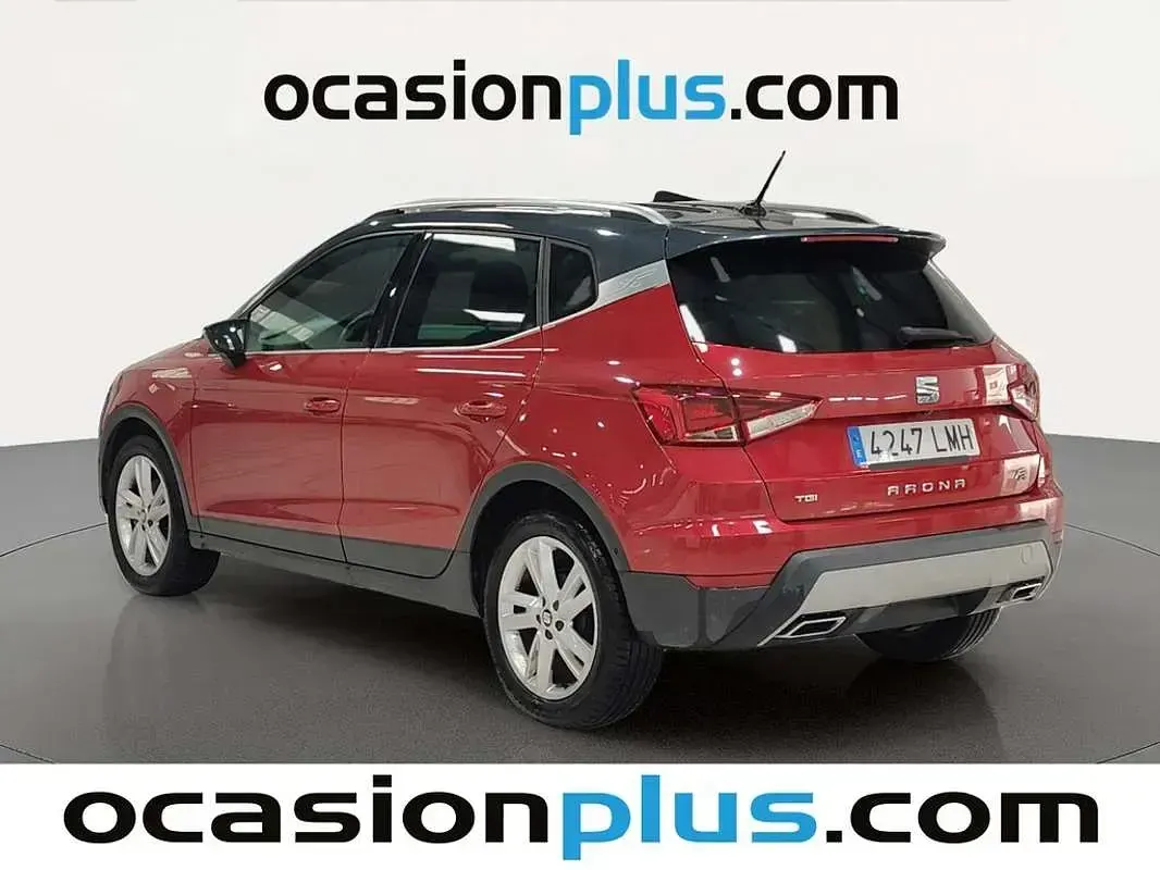 Usado Seat Arona FR 90 CV (66 kW) 2021 Rojo SUV