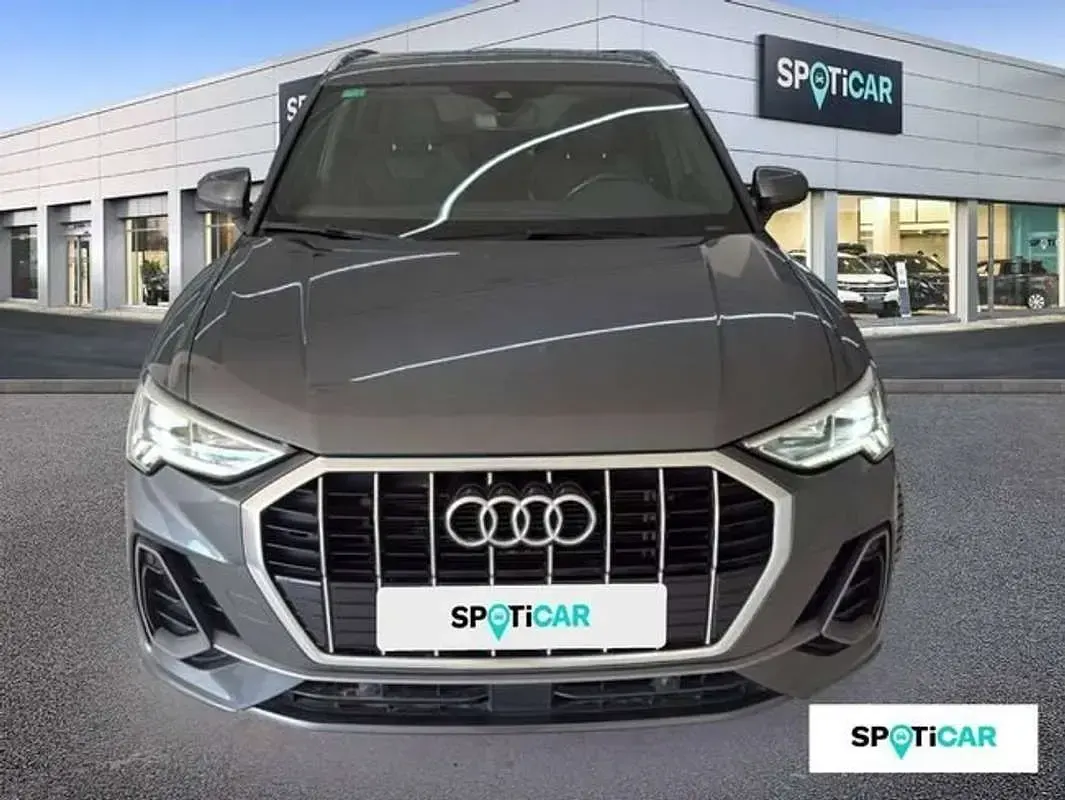 Usado Audi Q3 S-Line 150 CV (110 kW) 2022 Gris SUV