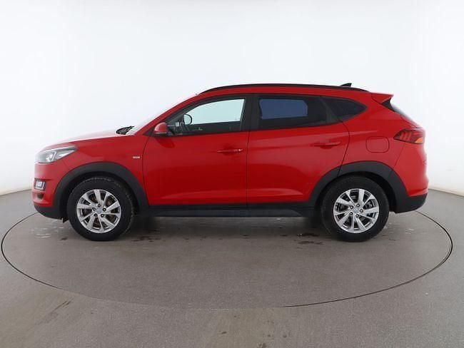 Usado Hyundai Tucson 137 CV (100 kW) 2019 Rojo SUV