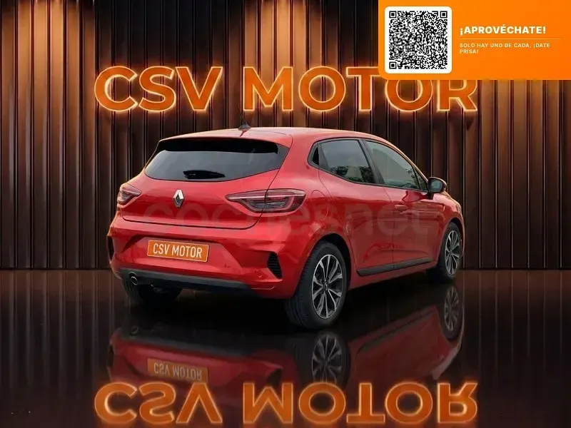 Usado Renault Clio V Techno 90 CV (66 kW) 2024 Rojo Berlina