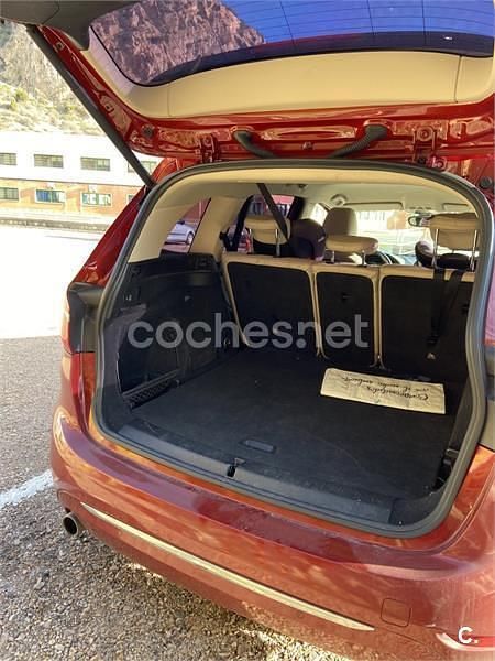 Usado BMW 218 150 CV (110 kW) 2015 Granate Familiar