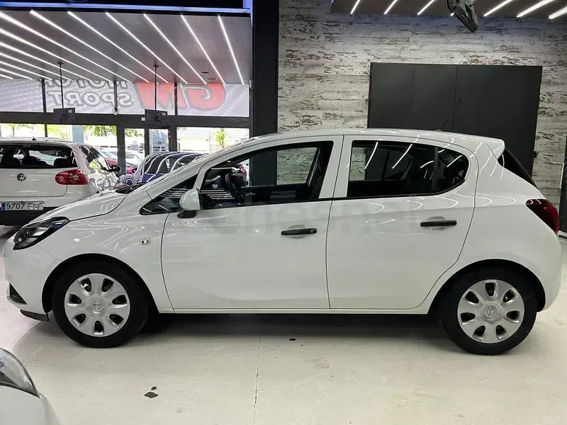 Usado Opel Corsa Expression 90 CV (66 kW) 2018 Blanco Utilitario