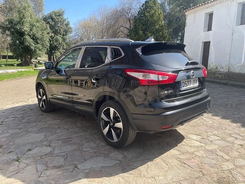 Usado Nissan Qashqai N-Connecta 130 CV (95 kW) 2016 Negro SUV