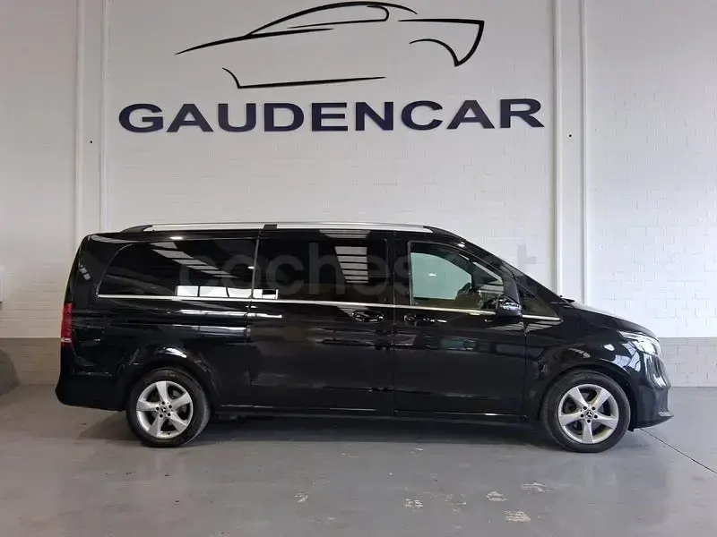 Usado Mercedes V220 Avantgarde 163 CV (119 kW) 2019 Negro Monovolumen