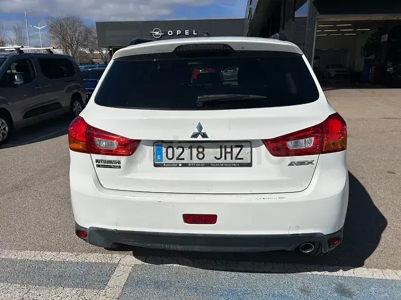 Usado Mitsubishi ASX Motion 114 CV (83 kW) 2015 Blanco SUV