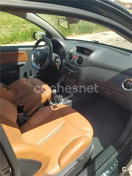 Usado Citroën C2 Sport Chic 70 CV (51 kW) 2007 Negro Utilitario