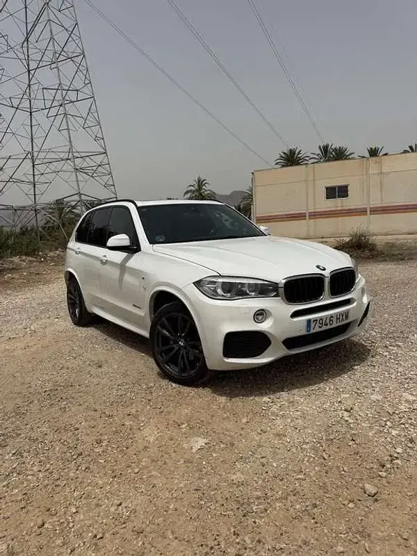 Usado BMW X5 Comfort Edition 258 CV (189 kW) 2017 Blanco SUV