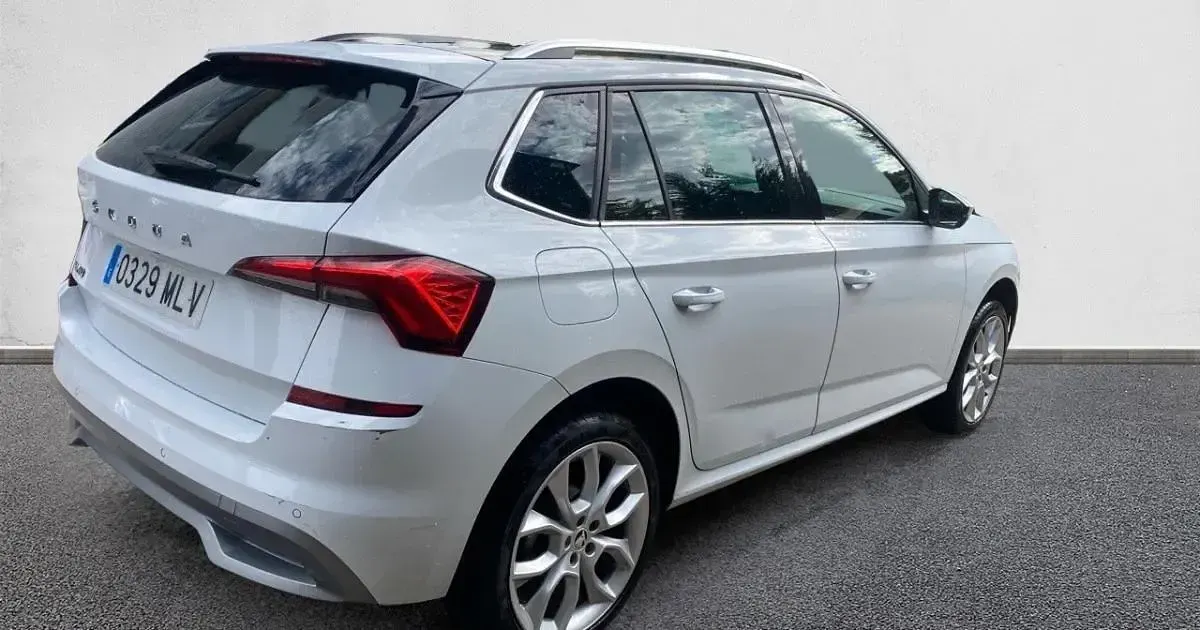 Usado Skoda Kamiq 110 CV (80 kW) 2023 SUV