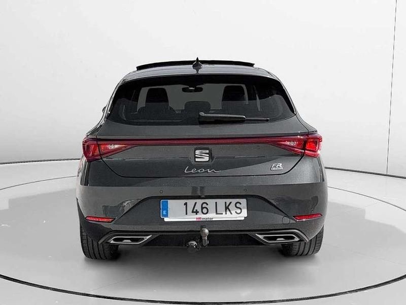 Käytetty Seat Leon FR 204 HP (150 kW) 2020 Harmaa Viistoperä