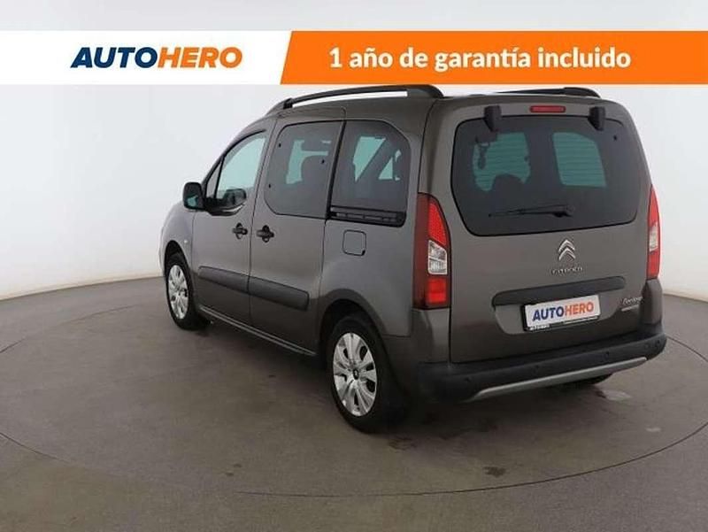 Usado Citroën Berlingo PureTech 110 CV (80 kW) 2016 Marrón Monovolumen