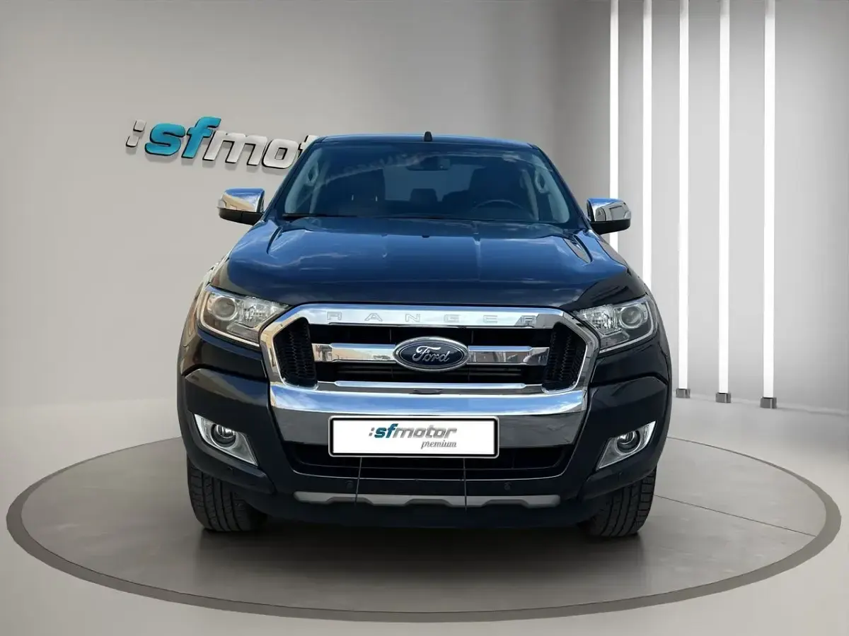 Usado Ford Ranger Limited 200 CV (147 kW) 2018 Azul metalizado Pickup/Camioneta