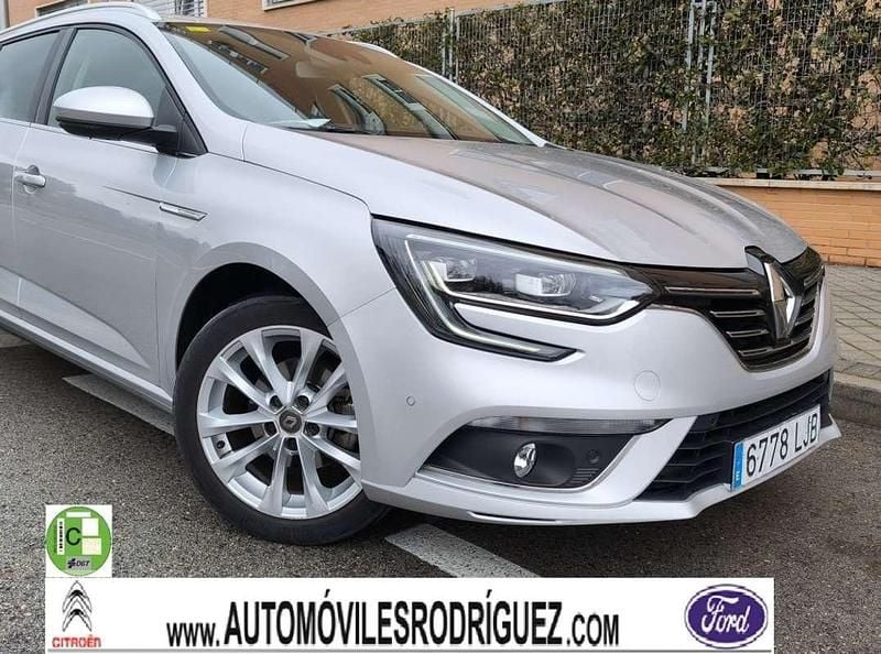 Plateado Usado 2020 Renault Mégane GrandTour Zen Familiar | 16.500 € (Precio justo) - Imagen 1/4