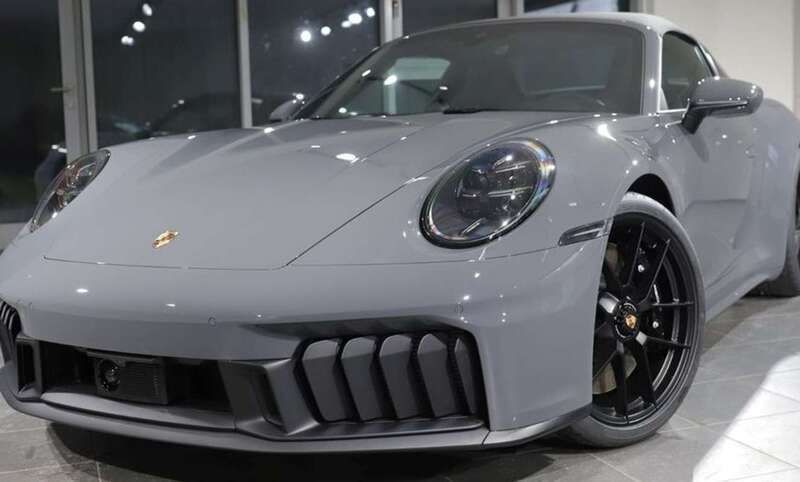 Gris Nuevo 2025 Porsche 911 Descapotable | 269.900 € - Imagen 1/4