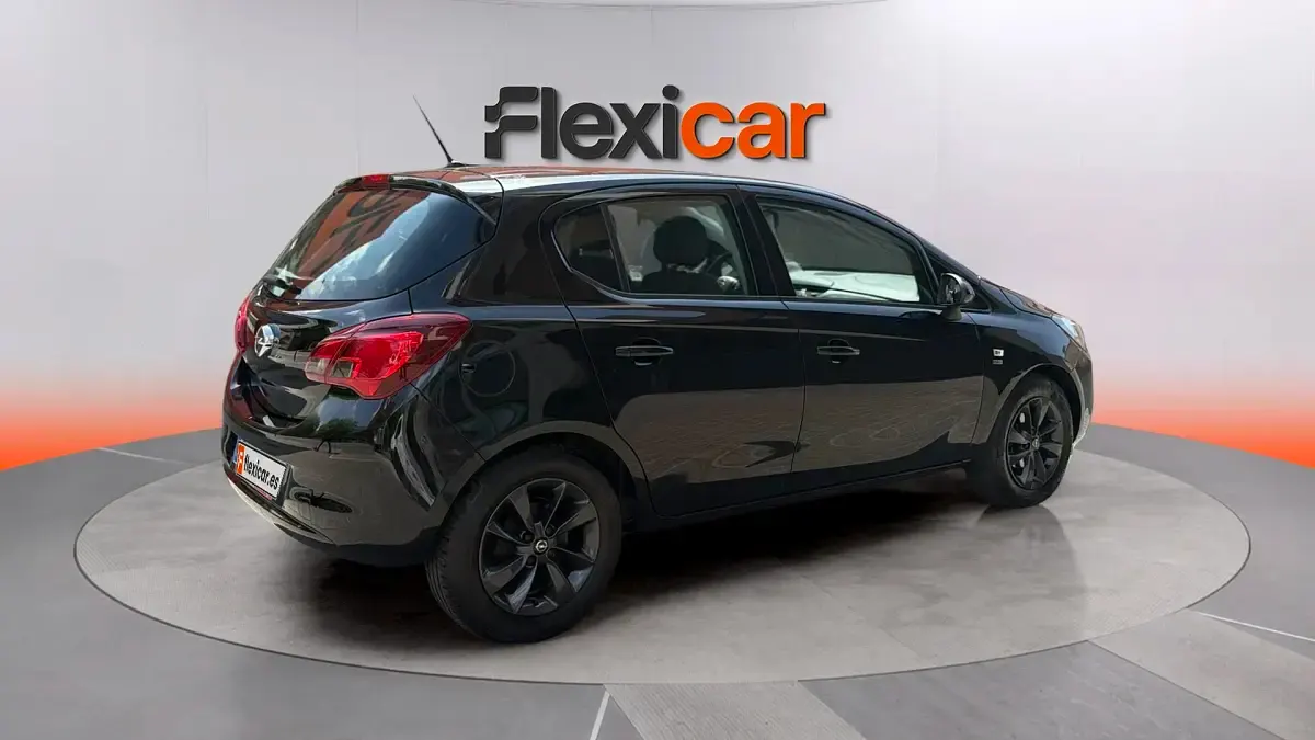 Usado Opel Corsa Business 90 CV (66 kW) 2019 Negro Utilitario