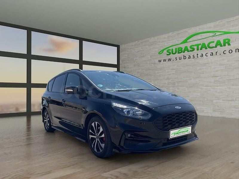 Usado Ford S-MAX ST-Line 190 CV (139 kW) 2021 Negro Monovolumen