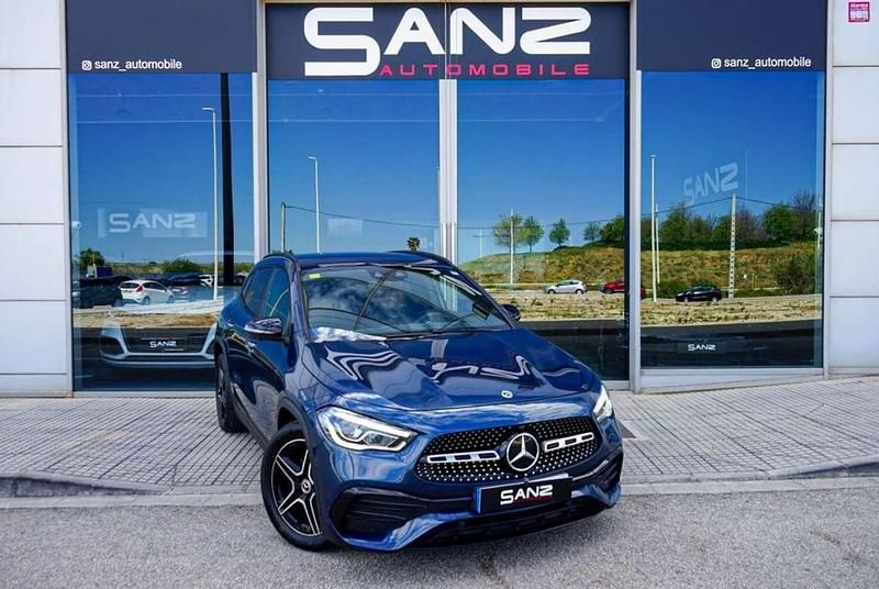 Usado Mercedes GLA200 150 CV (110 kW) 2021 Azul SUV