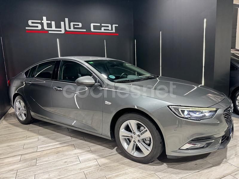 Gris / plata Usado 2017 Opel Insignia Eco Berlina | 12.950 € (Precio justo) - Imagen 1/4