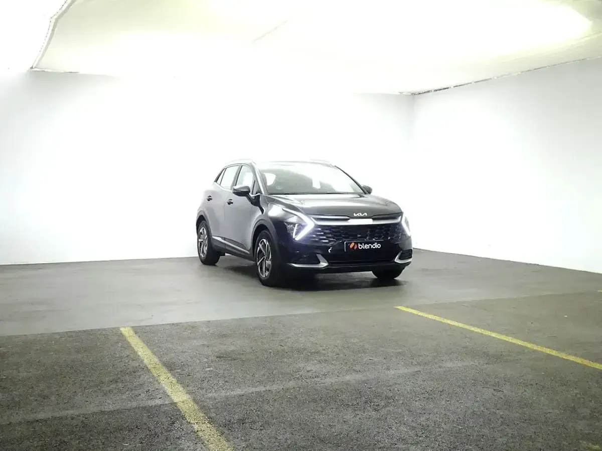 Usado Kia Sportage 136 CV (100 kW) 2024 Gris SUV