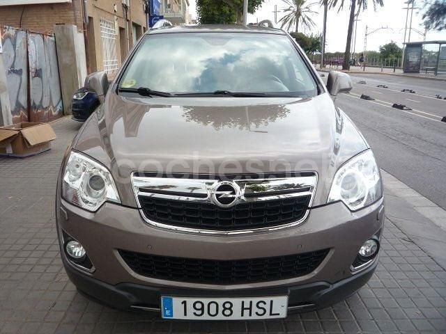 Usado Opel Antara Selective 163 CV (119 kW) 2013 Marrón SUV