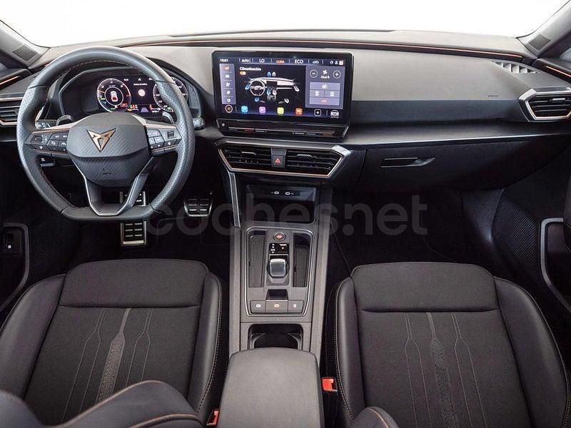 Usado Cupra Leon 204 CV (150 kW) 2023 Blanco Berlina