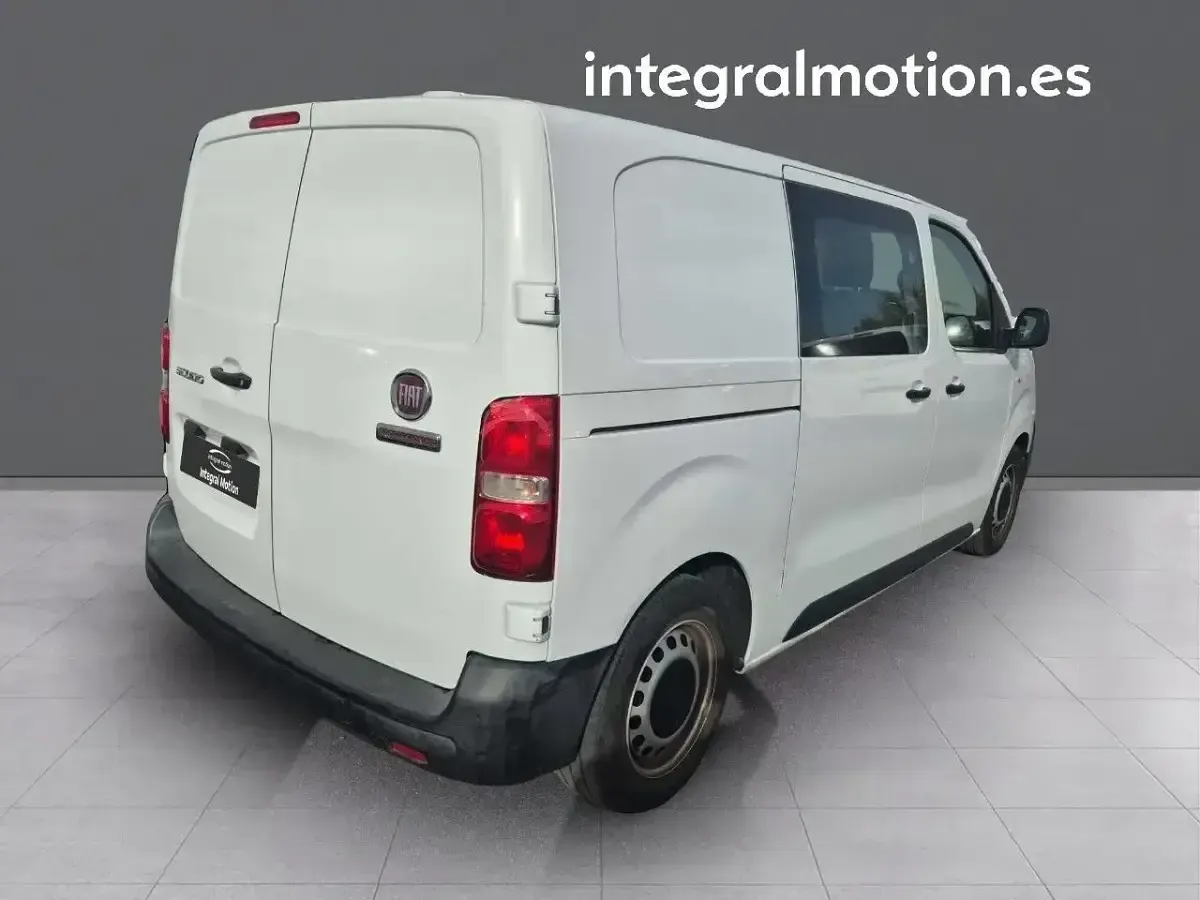 Usado Fiat Scudo 120 CV (88 kW) 2022 Blanco Van