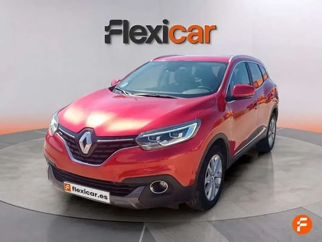 Usado Renault Kadjar LIMITED 131 CV (96 kW) 2018 Rojo SUV