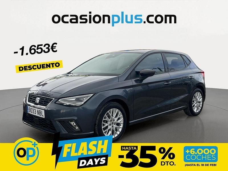 Usado Seat Ibiza FR 115 CV (84 kW) 2025 Gris Utilitario