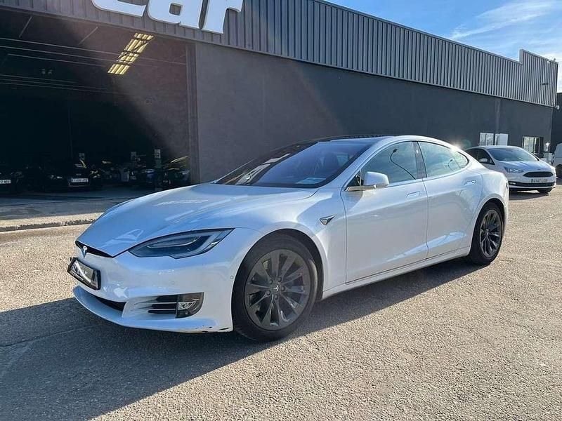 Usado Tesla Model S 413 kW (562 CV) 2020 Blanco Utilitario