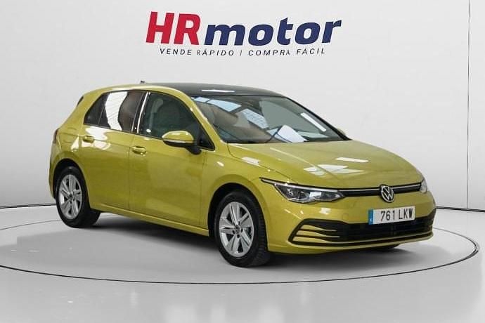 Usado VW Golf VIII Life 151 HP (111 kW) 2020 Amarelo Citadino
