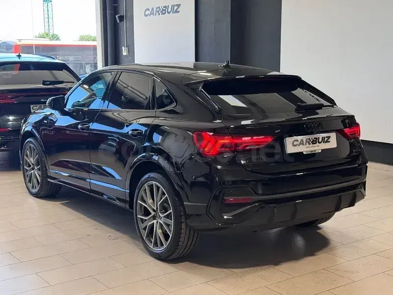 Usado Audi Q3 Sportback Design 200 CV (147 kW) 2022 Negro SUV