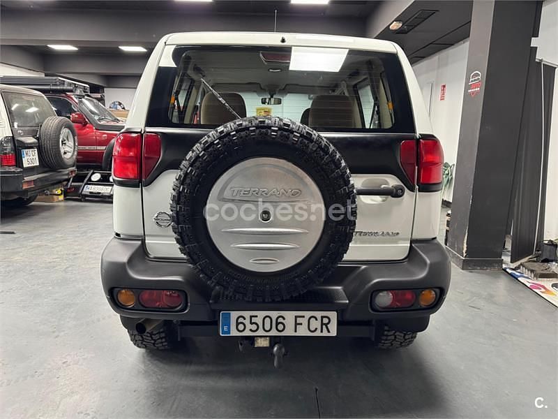 Usado Nissan Terrano Comfort 125 HP (91 kW) 2006 Branco SUV