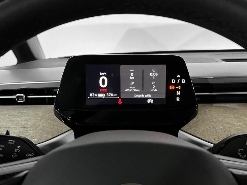 Usado VW ID. Buzz Pro 210 kW (286 CV) 2025 Blanco candy/plata mono Monovolumen