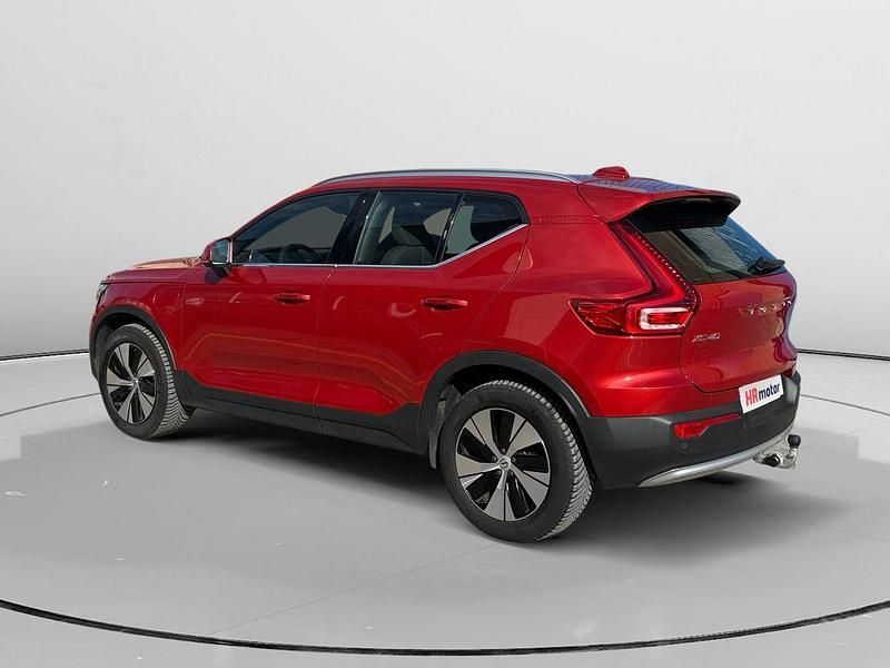 Usado Volvo XC40 Core 211 CV (155 kW) 2023 Blanco SUV
