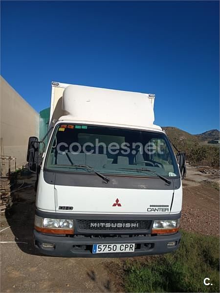 Blanco Usado 2001 Mitsubishi Canter Familiar | 12.000 € - Imagen 1/4