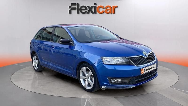 Azul Usado 2016 Skoda Rapid Active Utilitario | 8890 € (Buen precio) - Imagen 1/4