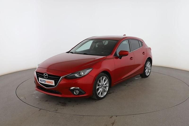 Rojo Usado 2017 Mazda 3 Luxury Utilitario | 13.799 € (Precio justo) - Imagen 1/3