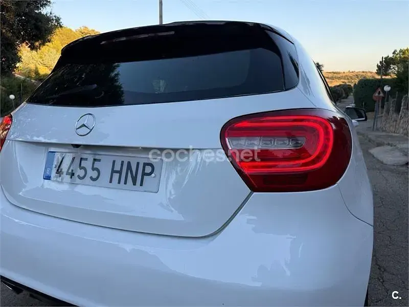 Usado Mercedes A200 Urban 136 CV (100 kW) 2013 Blanco Utilitario