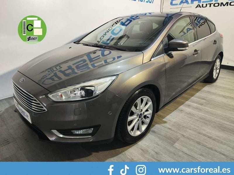 Gris Usado 2016 Ford Focus Titanium Utilitario | 9490 € (Buen precio) - Imagen 1/4