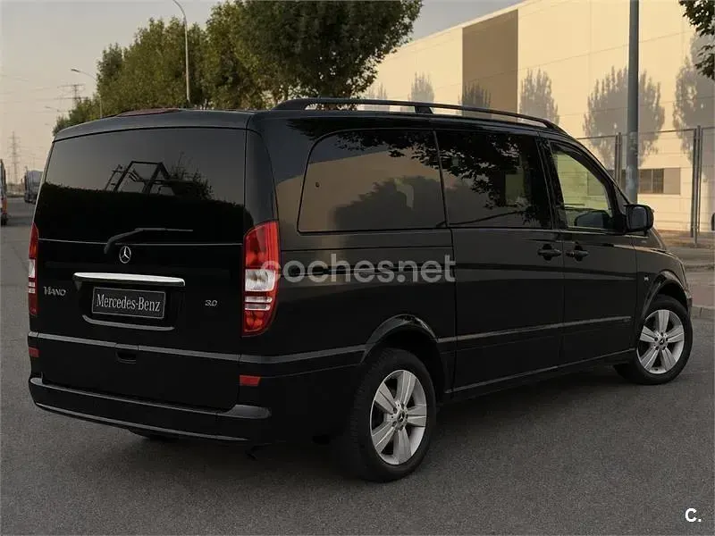 Usado Mercedes Viano Edition 224 CV (164 kW) 2012 Negro Monovolumen