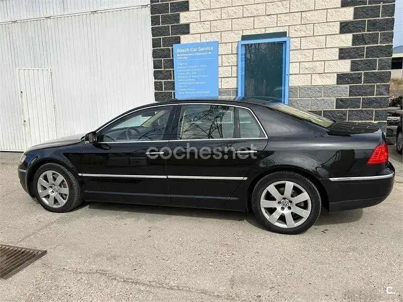 Usado VW Phaeton 225 CV (165 kW) 2005 Negro Berlina