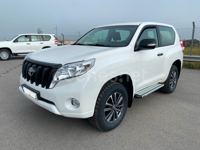 Blanco Usado 2017 Toyota Land Cruiser SUV | 37.900 € (Un poco caro) - Imagen 1/4