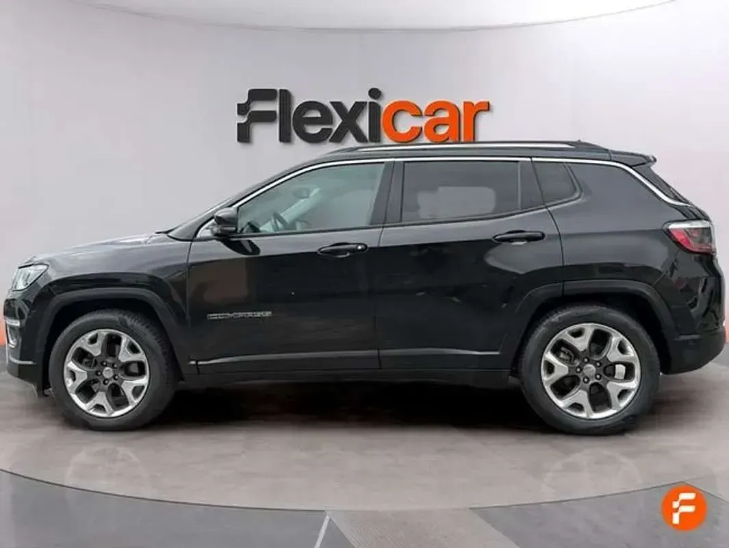 Usado Jeep Compass Limited 140 CV (102 kW) 2019 Negro SUV