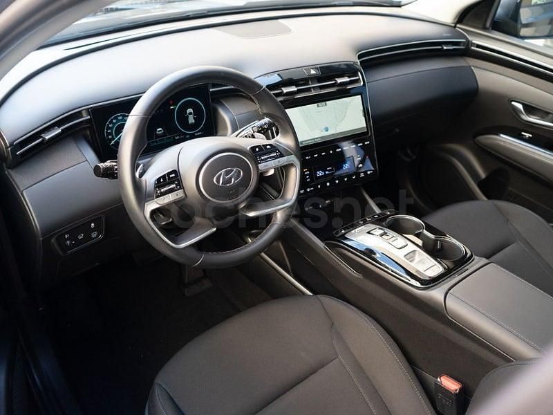 Usado Hyundai Tucson 230 CV (169 kW) 2021 Gris / plata SUV