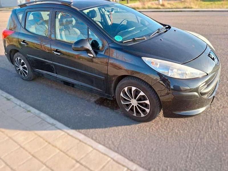 Begagnad Peugeot 207 95 HK (69 kW) 2008 Svart Kombi