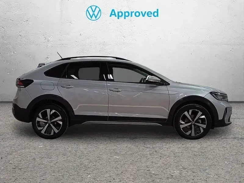 Usado VW Taigo 115 CV (84 kW) 2025 Gris / plata SUV