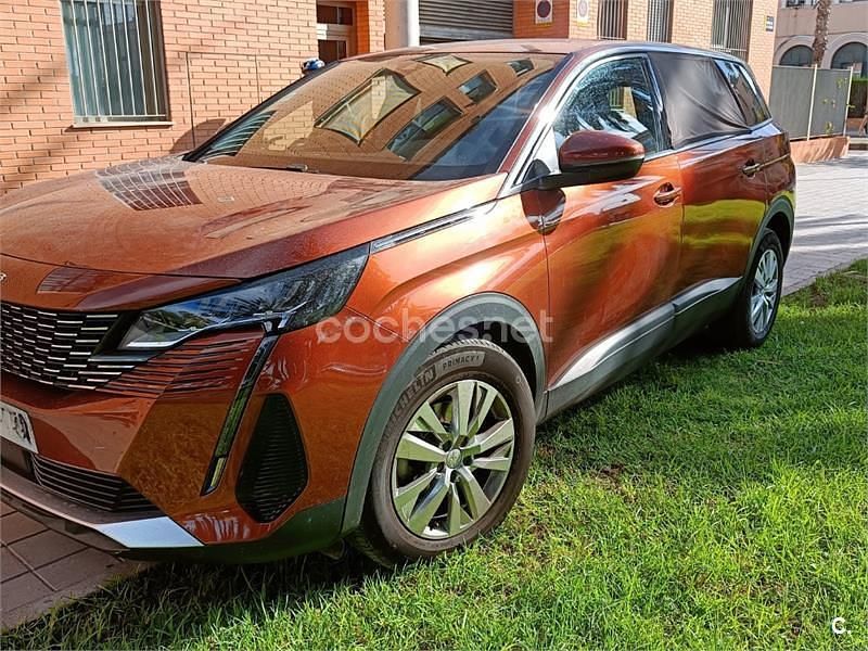 Marrón Usado 2021 Peugeot 5008 Active SUV | 24.999 € (Caro) - Imagen 1/4