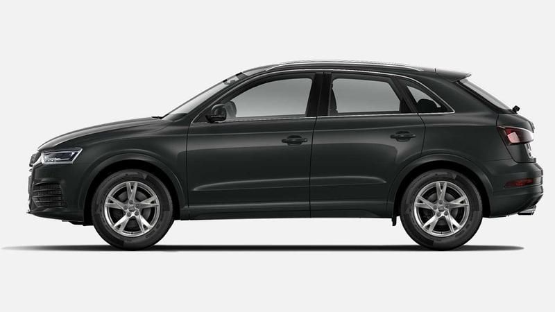 Usado Audi Q3 Sport 150 HP (110 kW) 2018 Cinzento SUV