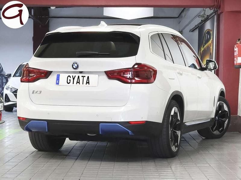 Usado BMW iX3 210 kW (286 CV) 2021 Blanco SUV