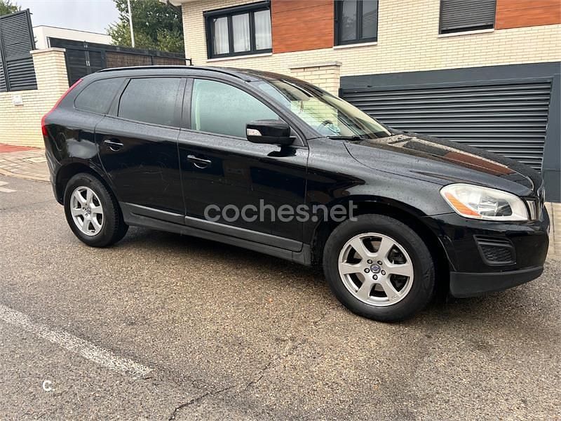 Negro Usado 2013 Volvo XC60 Kinetic SUV | 9500 € (Super precio) - Imagen 1/4